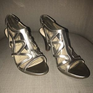 naturalizer danya pewter